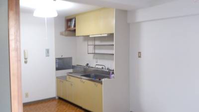 キッチン扉の施工前の状態