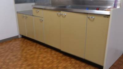 キッチン扉の下地処理後の状態