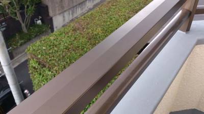 ベランダ手摺り補修後の様子