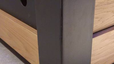 スチール角パイプの傷補修後