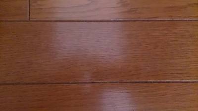 補修後のフローリングの仕上がりの写真