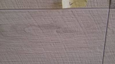 外壁タイルの線傷補修後の写真