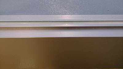 アルミサッシ窓枠の傷補修後の状態