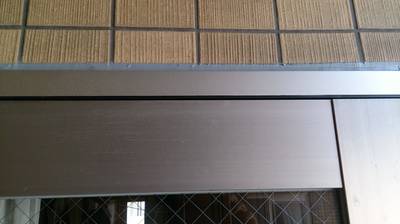 アルミドア枠の傷補修後の写真