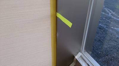 サッシの傷補修前の写真