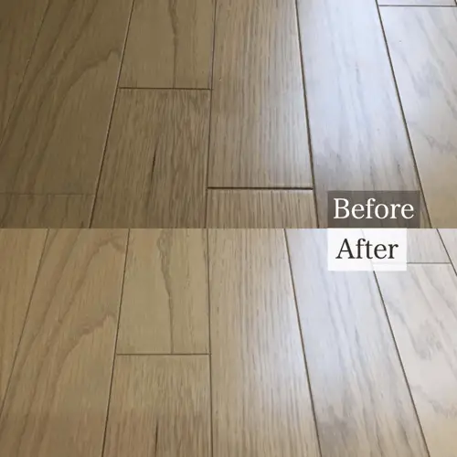 床の表面にできた黒いシミの補修