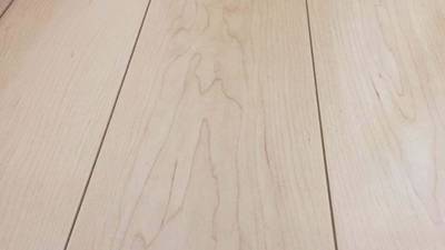 補修後の綺麗になったフローリング