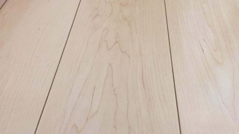 補修後の綺麗になったフローリング