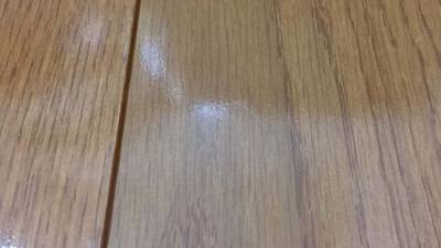 綺麗に補修されたマンションのクッションフローリング