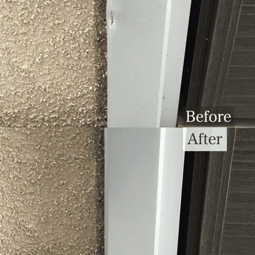 アルミ玄関ドアの枠についた傷の補修