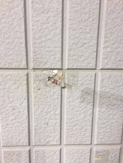 外壁の傷補修前の状態