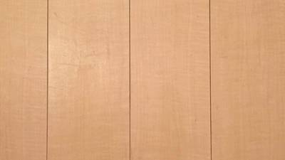 ワックス仕上げ後の綺麗な床の状態