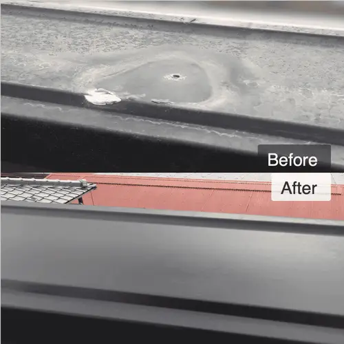 外壁の笠木に空いたビス穴の補修