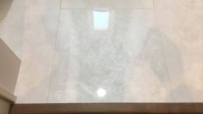 貼り替え後の綺麗なフローリングの状態