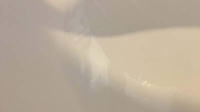 磨き後の綺麗な洗面ボール