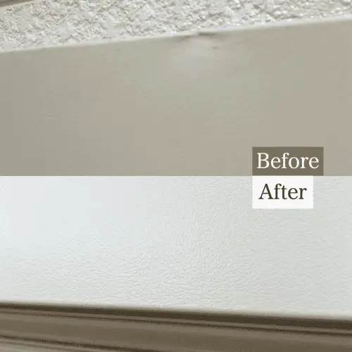 白いシャッターボックスの凹みの補修