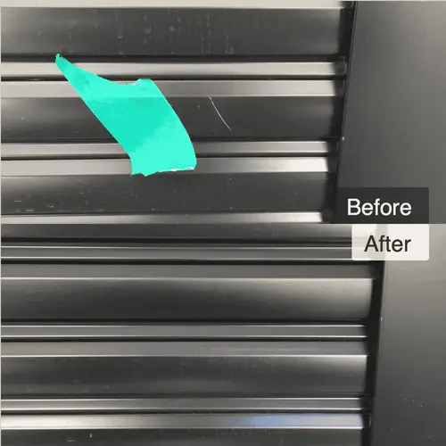 アルミシャッターについた白い線傷の補修