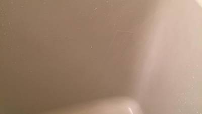 テープ跡が変色しています（補修前）