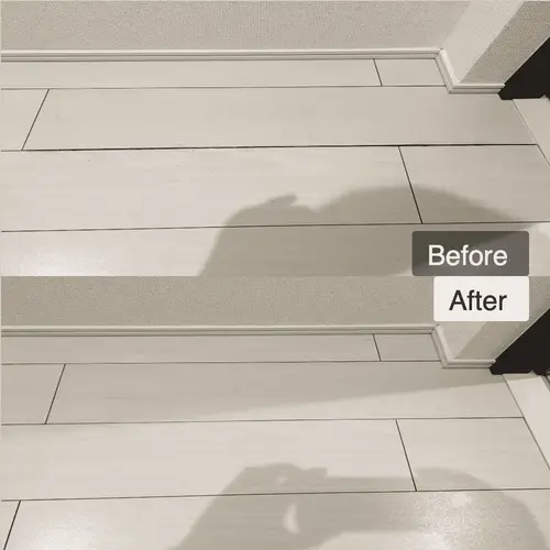 白いフローリングの継ぎ目の隙間補修