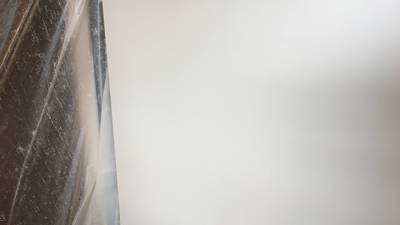 スプレーガンでの塗装作業