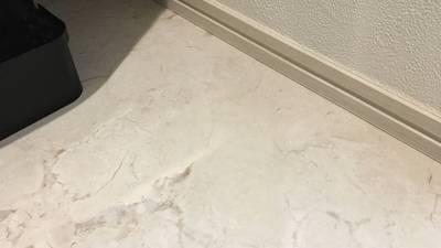 穴埋め後の床の状態