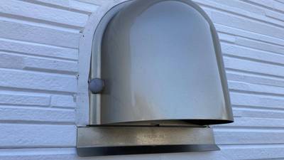 補修後の綺麗になった換気フード