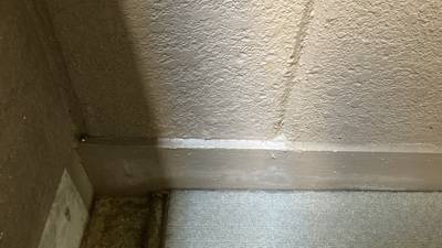 外壁の凹み 施工後